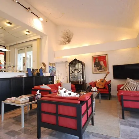Tatil Evi Jazz By El-pi Tours Vantacici