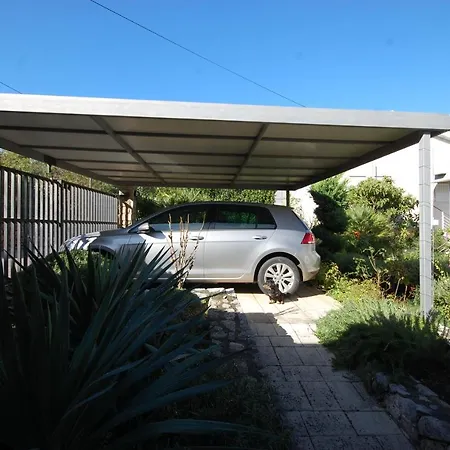 Jazz By El-pi Tours بيت للعطل *